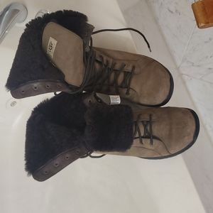 Ugg men's ski boots